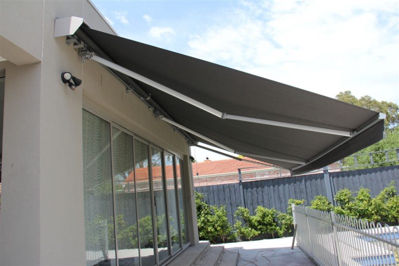 Motorized Retractable Awnings The Protectors